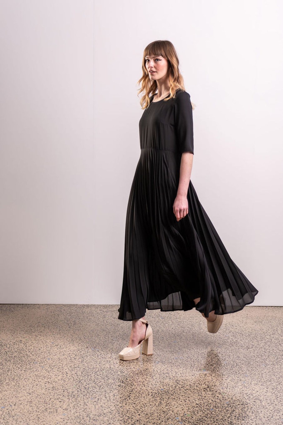 Dresses / Skirts Charmaine Reveley | Coachella Dress Long | Black