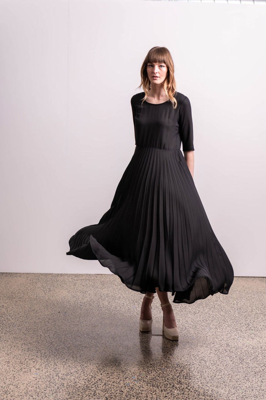 Dresses / Skirts Charmaine Reveley | Coachella Dress Long | Black